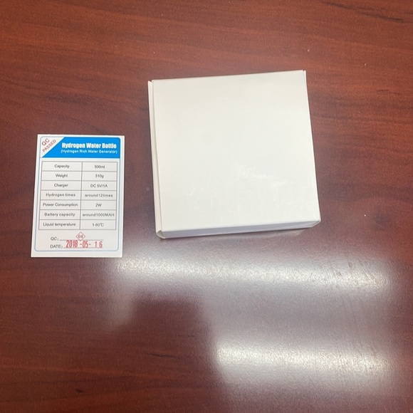 Hydrogen water bottle - Picture 3 of 4